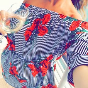 Off shoulder striped floral dress🌹🌹NWOT